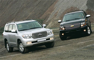 Chevrolet Tahoe 5.3 V8 2008 vs. Toyota Land Cruiser 200 4.7 V8 2008