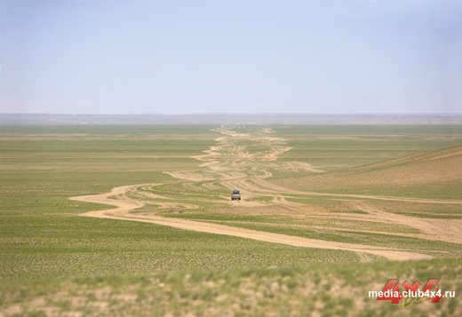 Путешествие по Монголии на внедорожниках и мотоциклах
